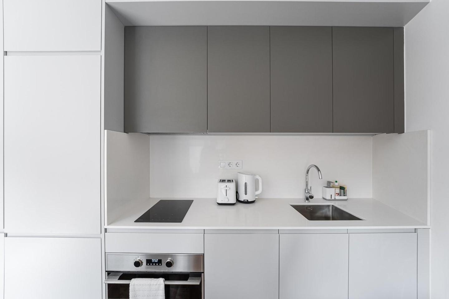 Guestready - Downtown Refuge With Private Parking Apartamento Porto Exterior foto